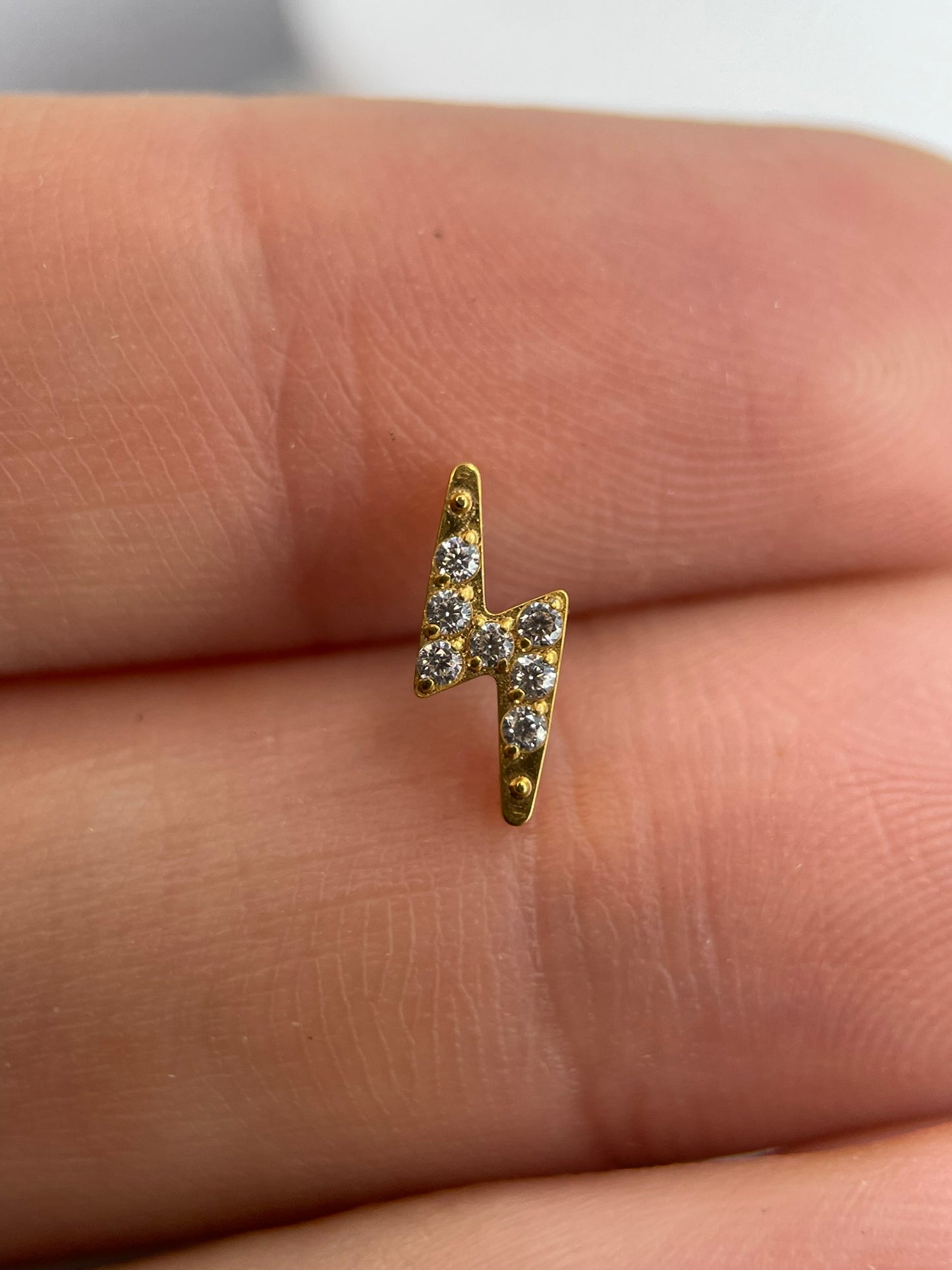 Piercing PVD Gold Spoke- Titânio