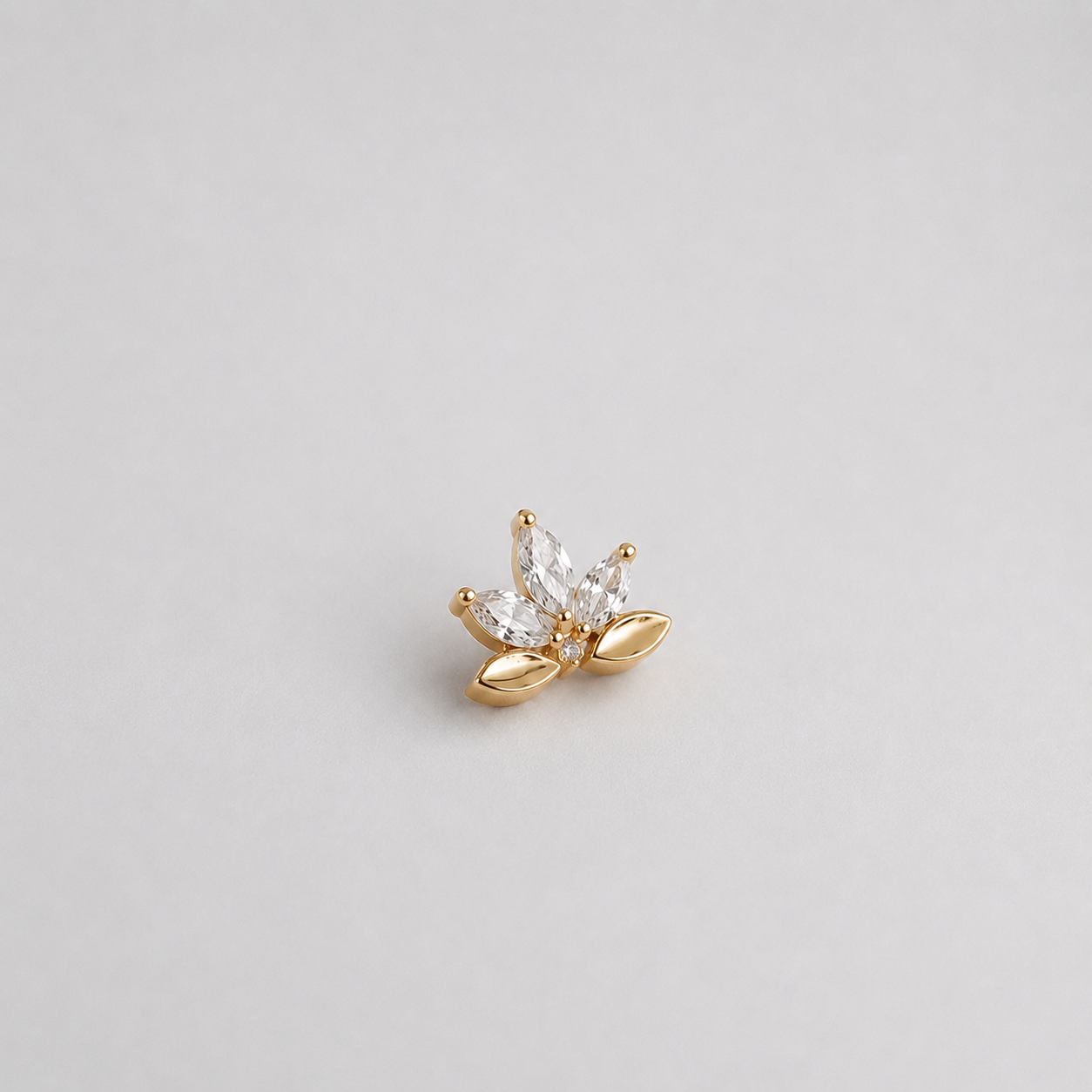 Piercing Arabesco PVD Dourado - Titânio