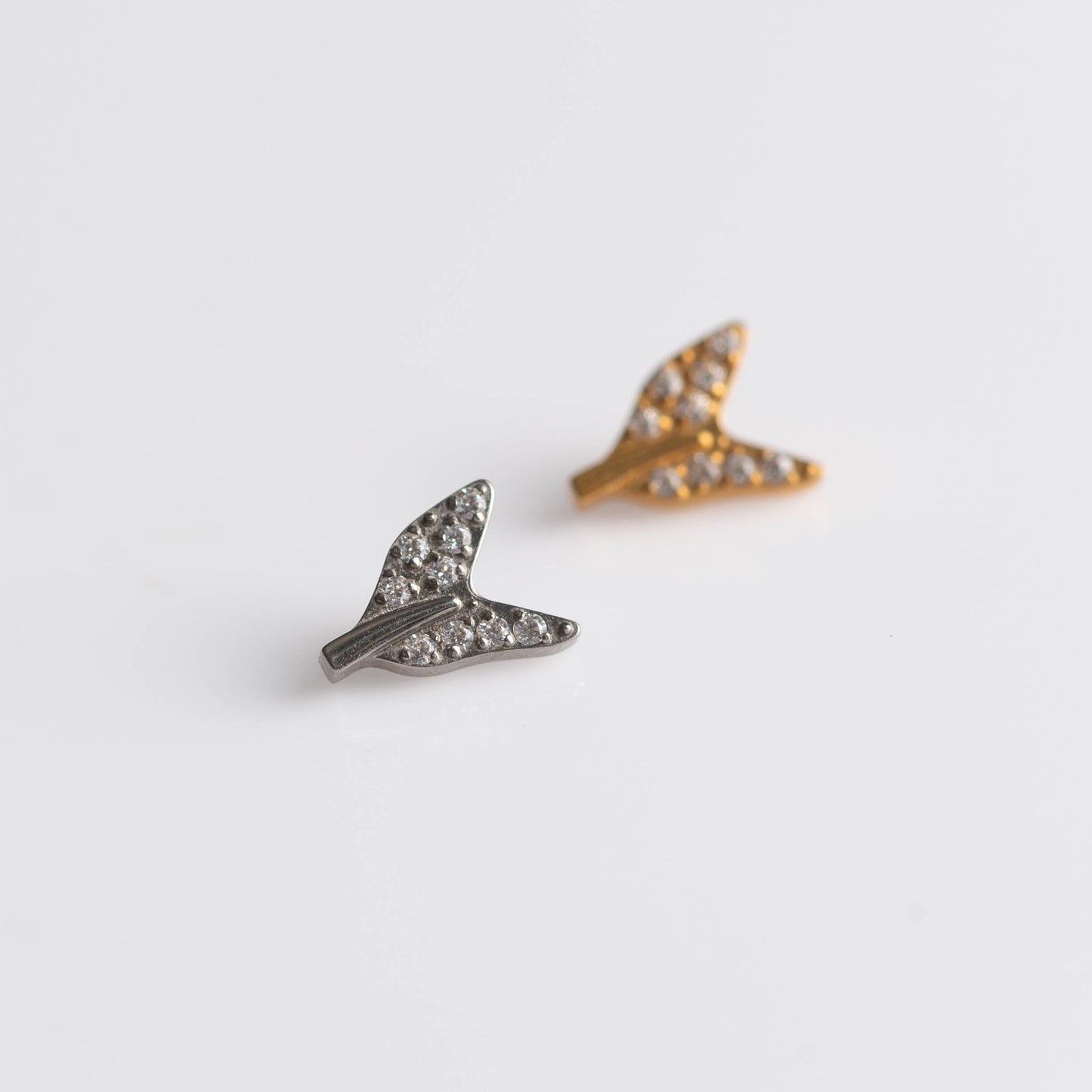Piercing Tail PVD Dourado - Titânio