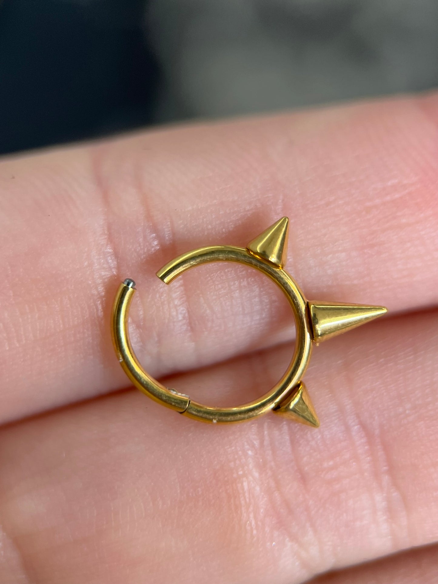Piercing PVD Gold Sleep Spike -Titânio
