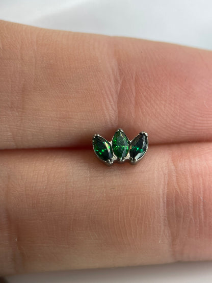 Piercing Flume Verde- Titânio