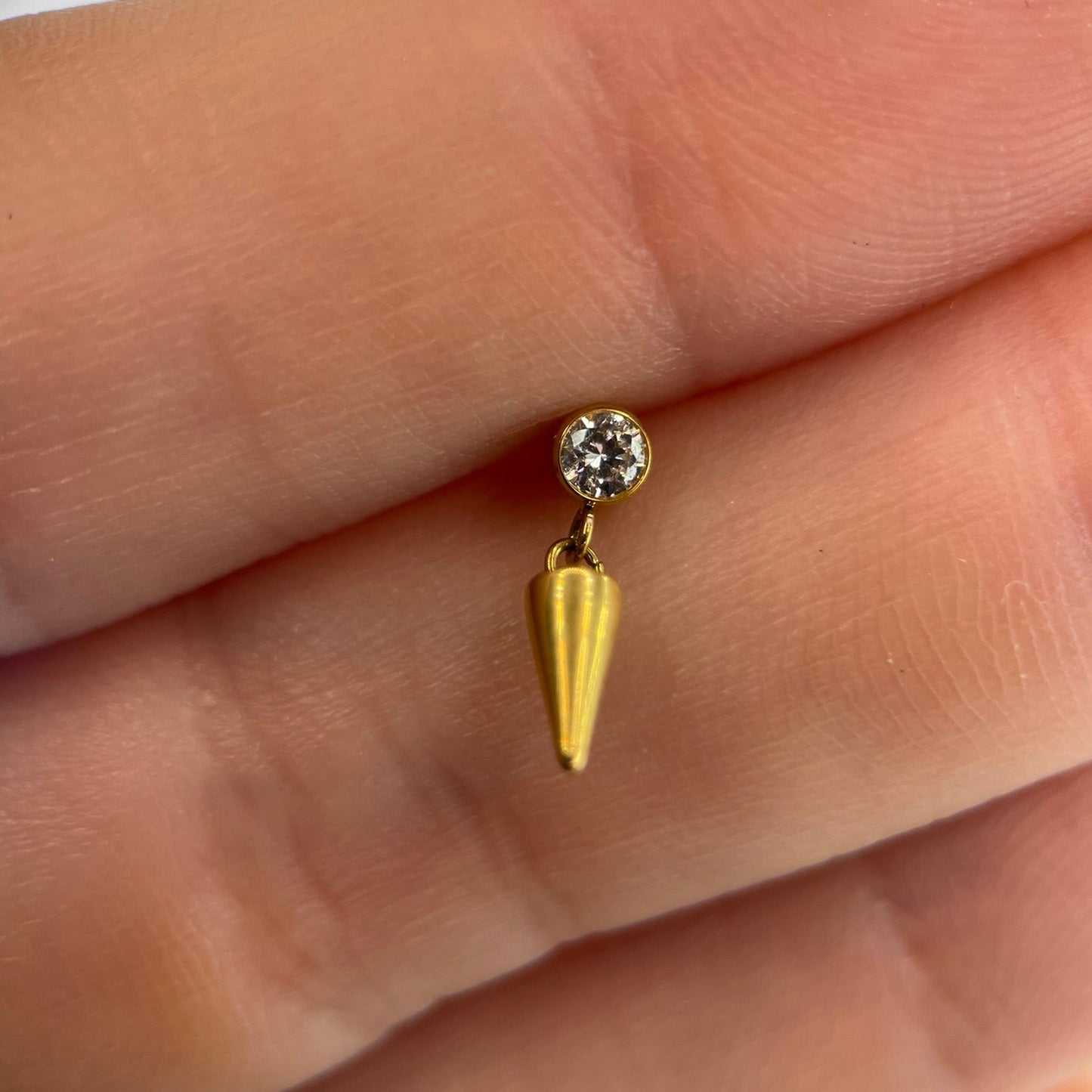 Piercing PVD Gold Radiant Spike -Titânio