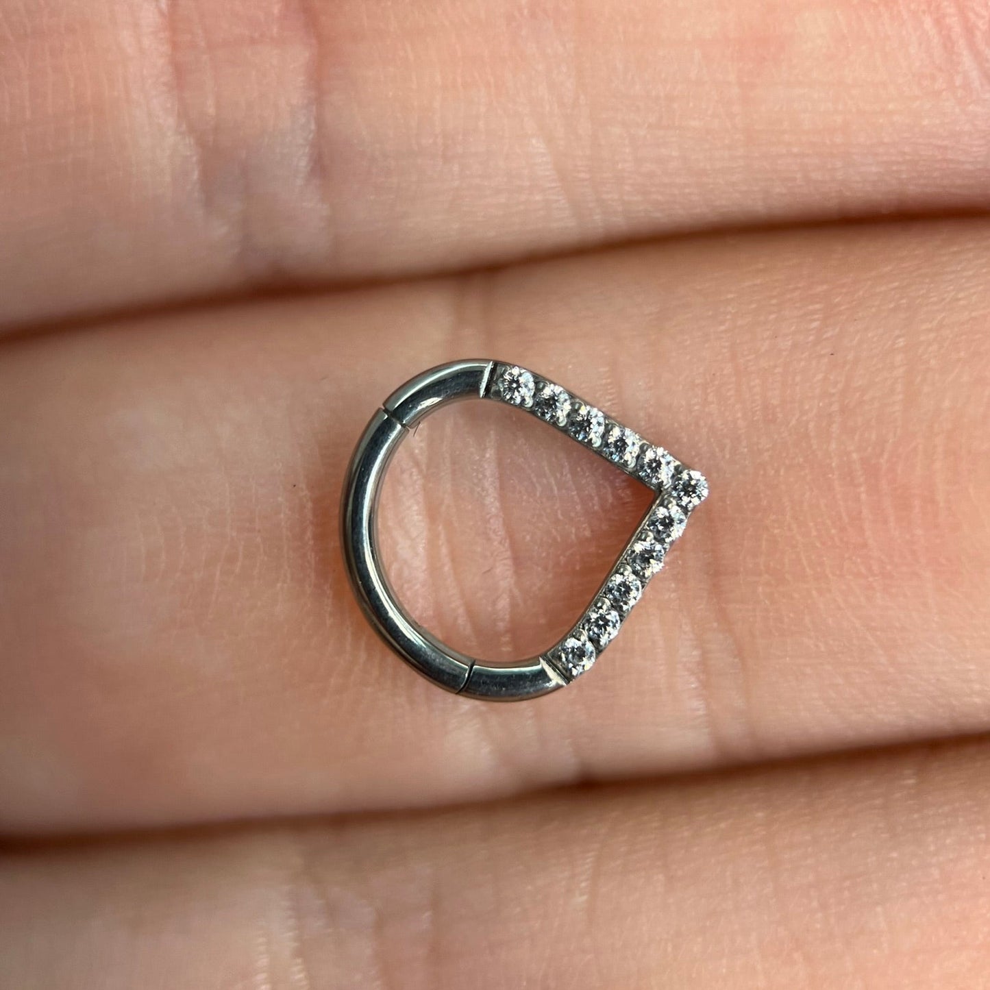 Piercing Jyoti -Titânio