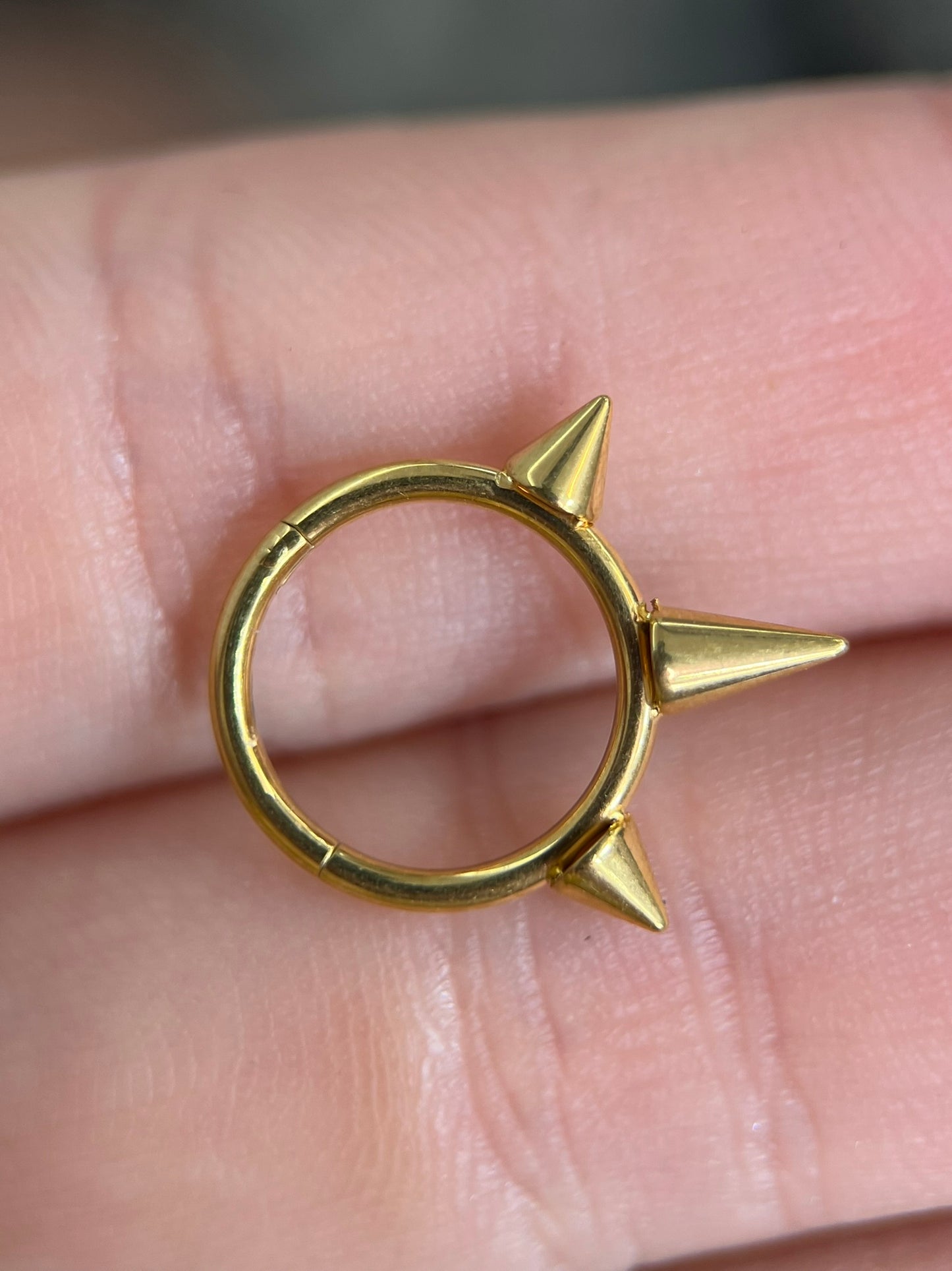 Piercing PVD Gold Sleep Spike -Titânio