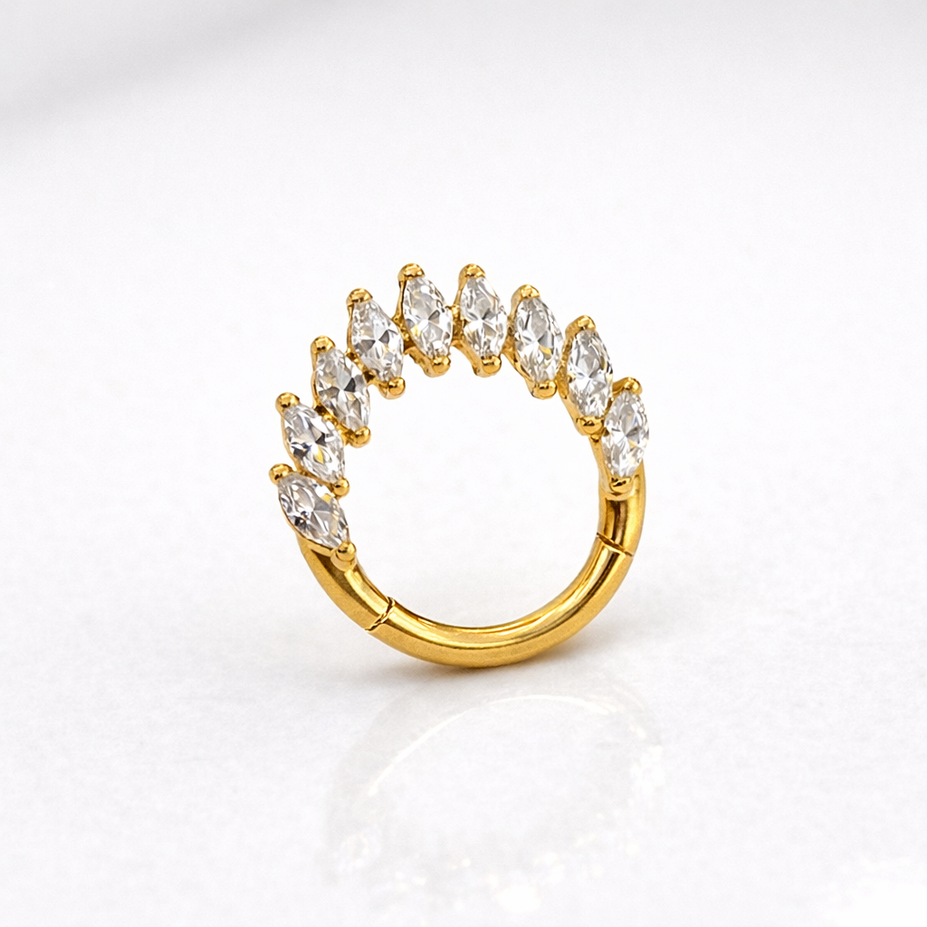 Piercing Argola Diamond Peak PVD Dourado - Titânio