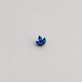 Piercing Lotus Azul Escuro - Titânio