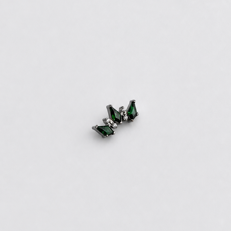 Piercing Renata Verde - Titânio