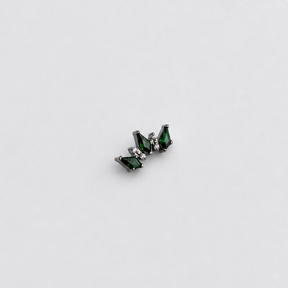 Piercing Renata Verde - Titânio
