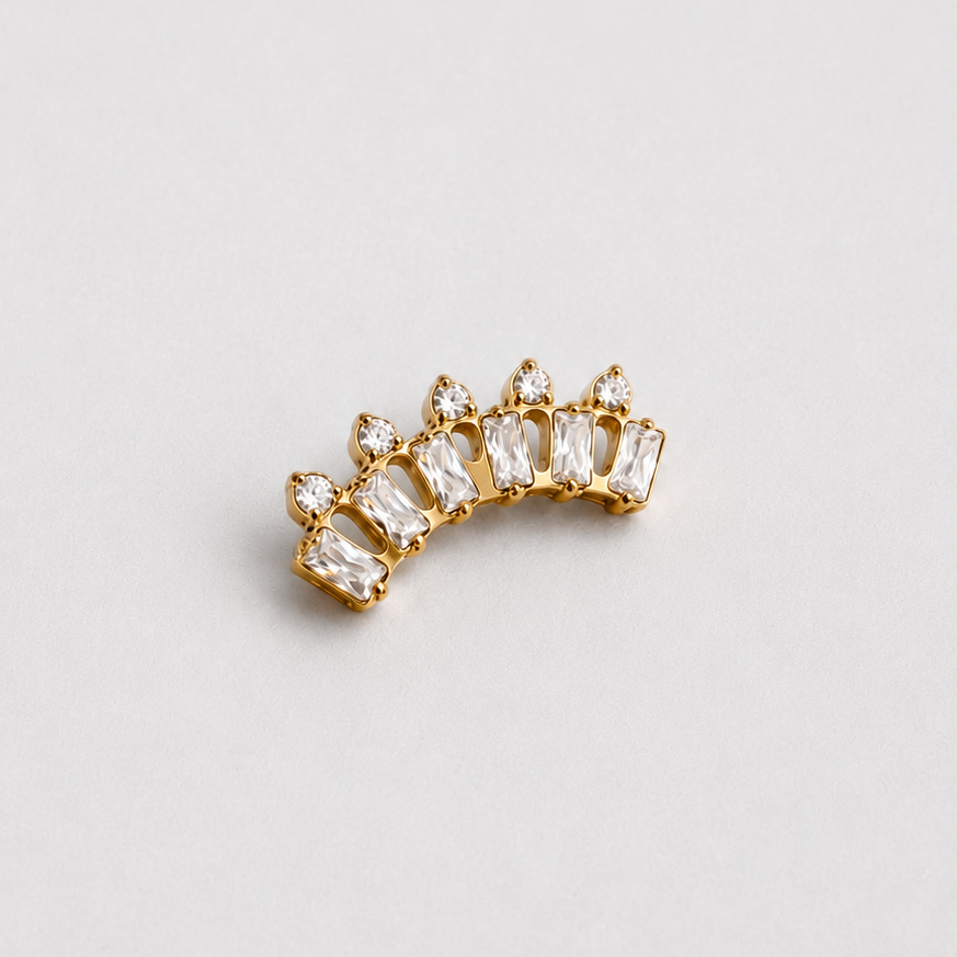 Piercing Guiomar Dourado PVD - Titânio