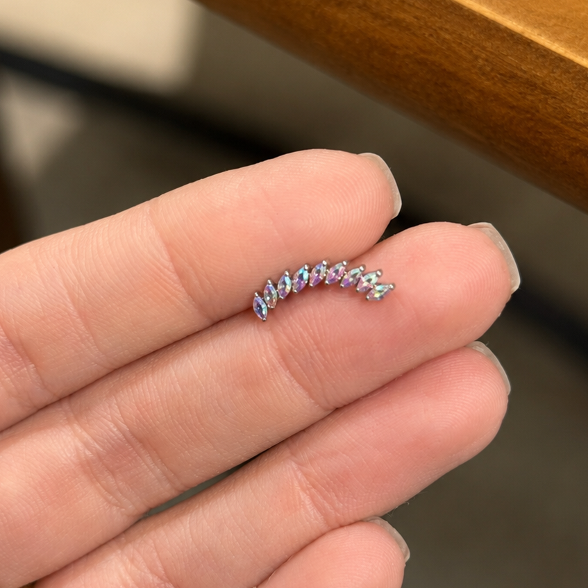 Piercing Aurelia Curve Furta Cor – Titânio
