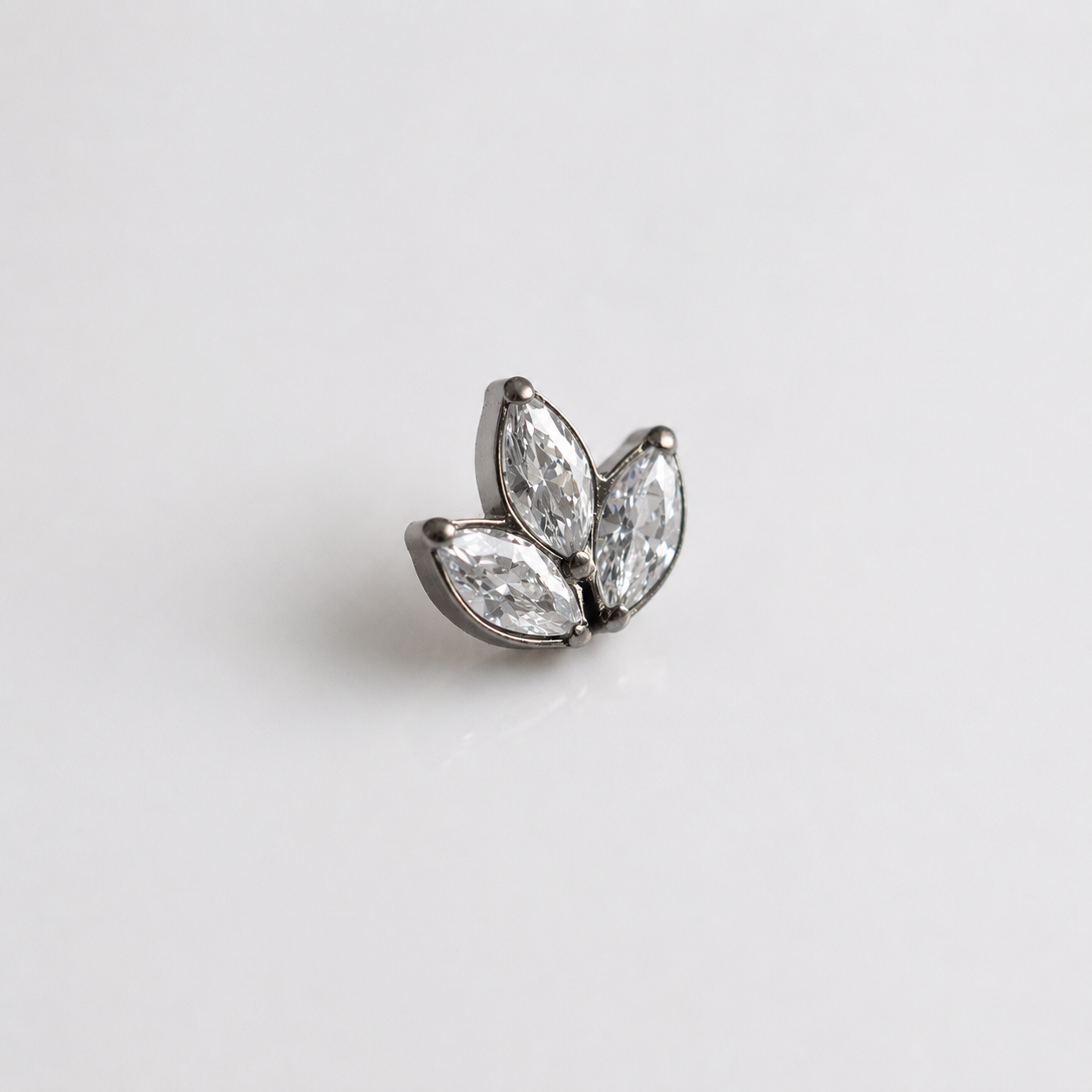Piercing Floris Marquise - Titânio
