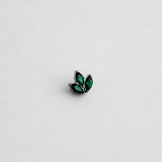 Piercing Lotus Verde - Titânio