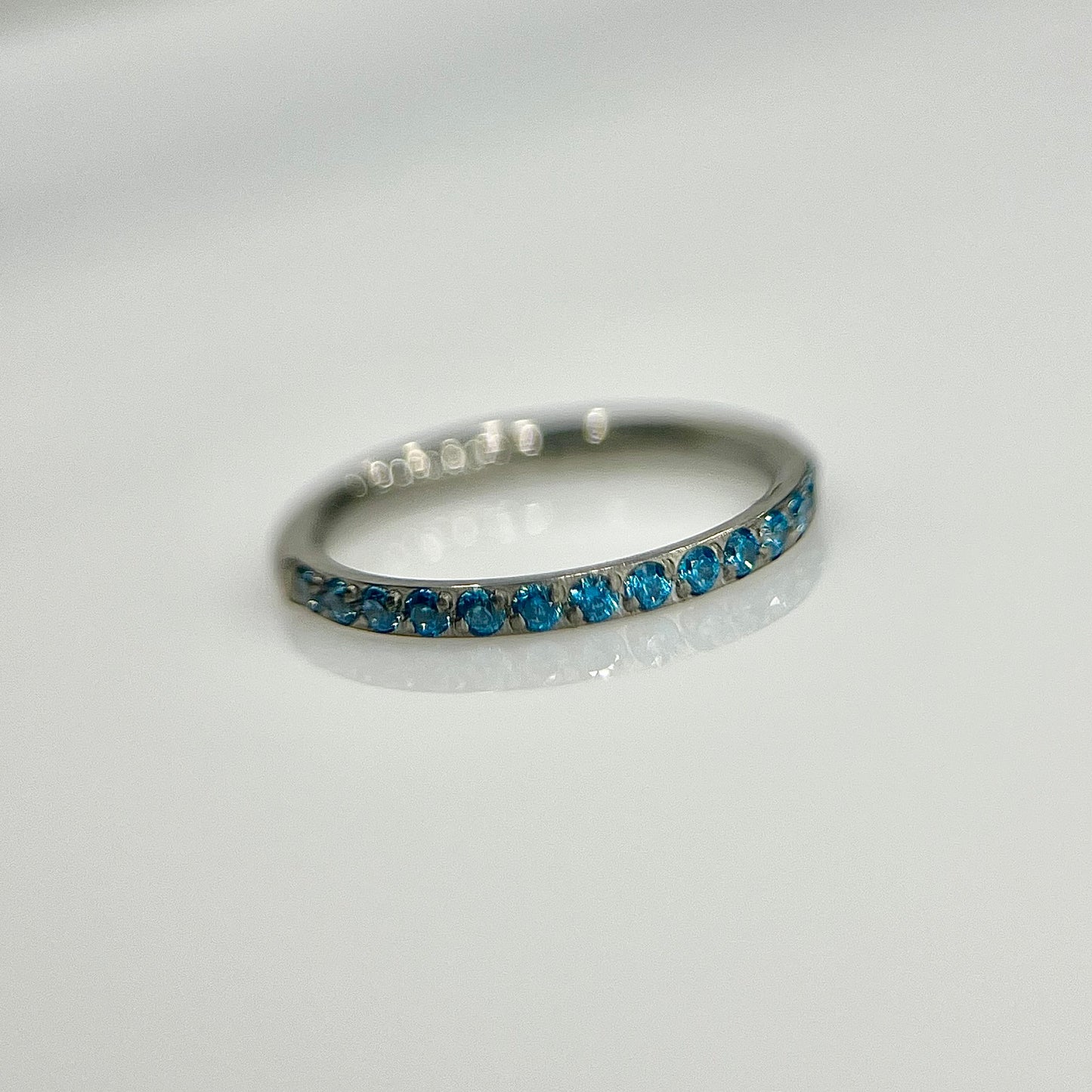 Piercing Argola Unic Azul- Titânio