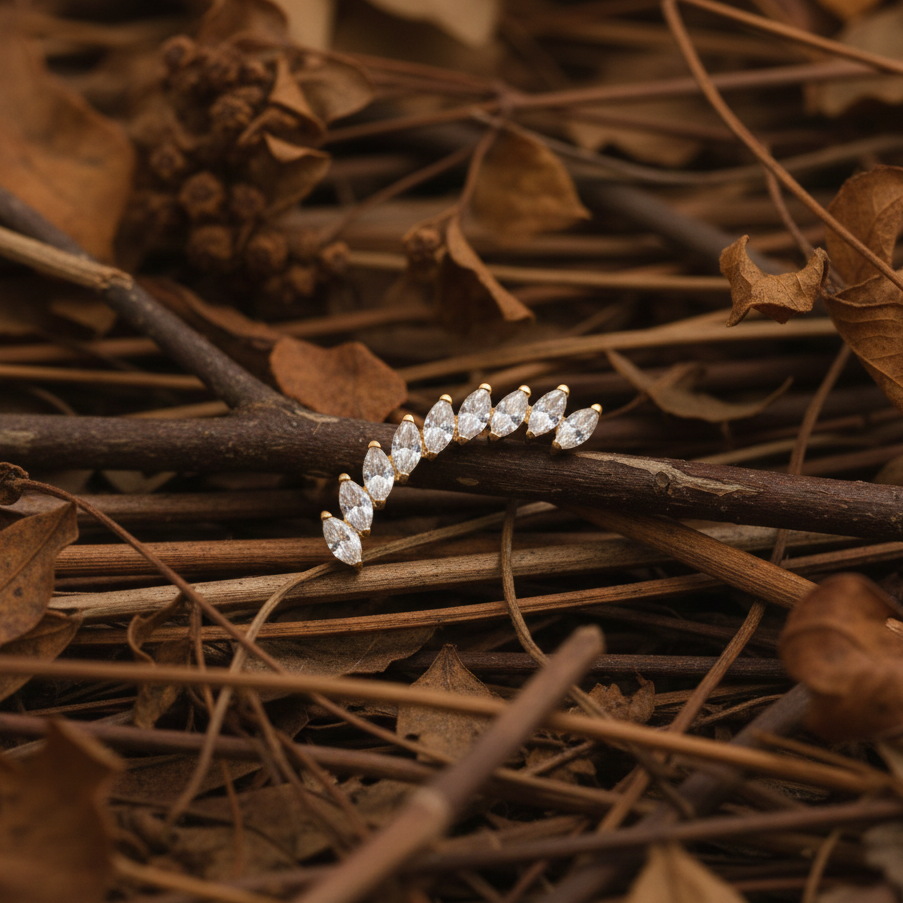 Piercing Aurelia Curve Dourado PVD – Titânio