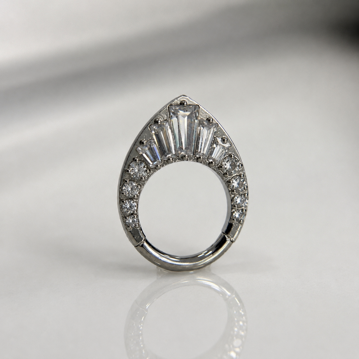 Piercing Beatrice -Titânio