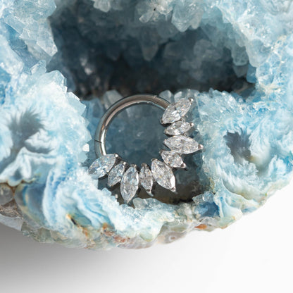 Argola Lumen Ray - Titânio