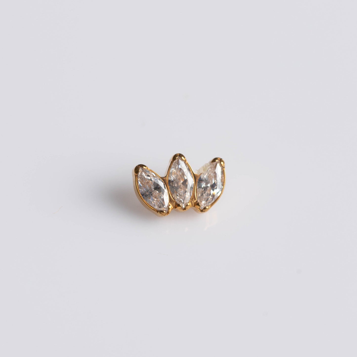 Piercing Flume White PVD Dourada - Titânio