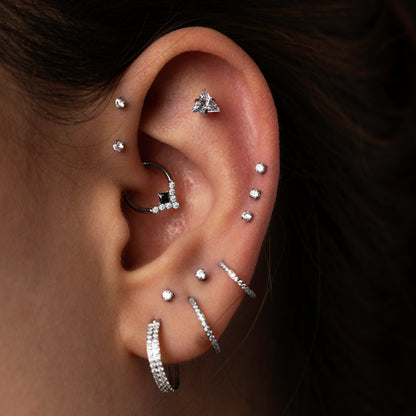 Piercing Ponto de Luz Triângulo- Titânio