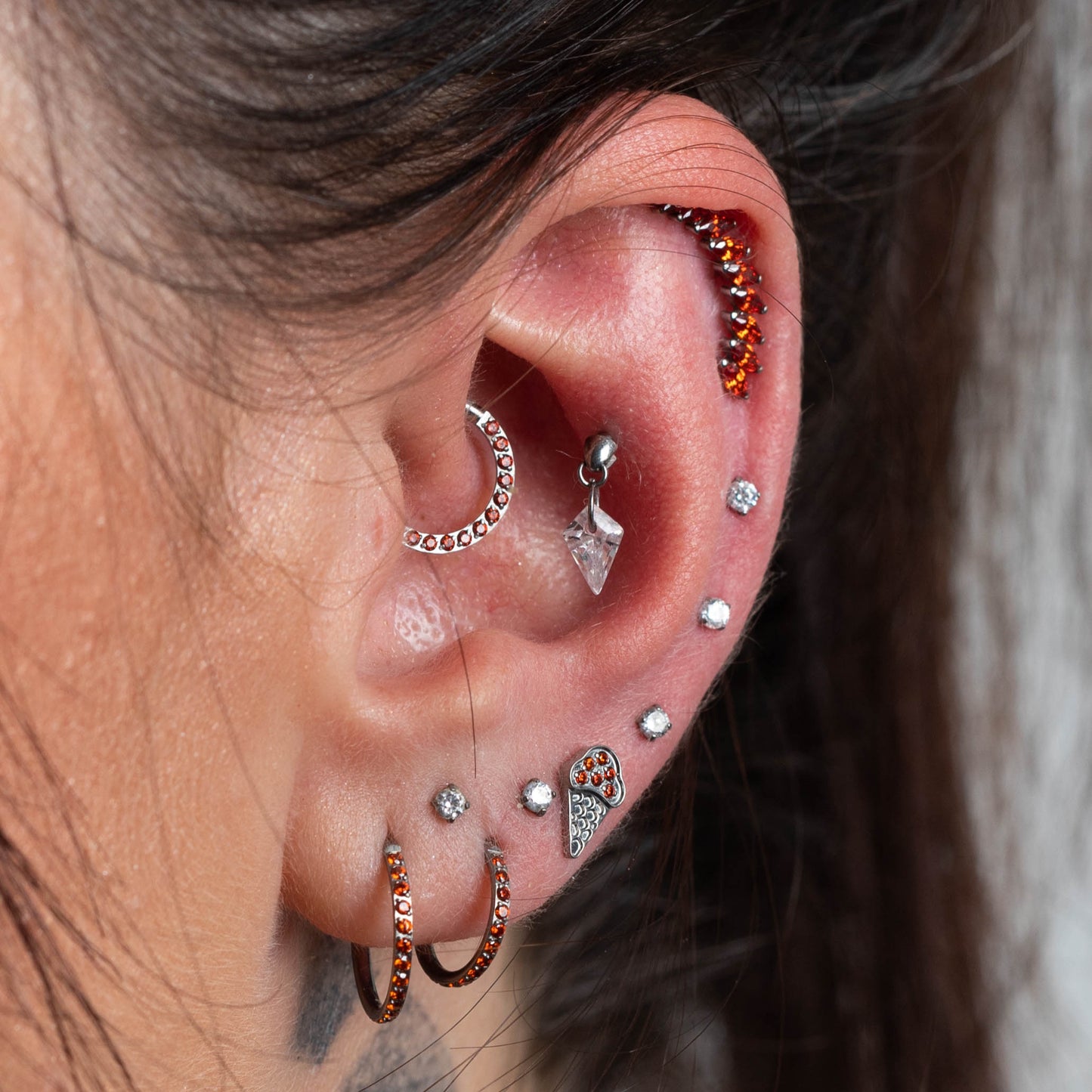 Piercing Argola Unic Vermelho- Titânio
