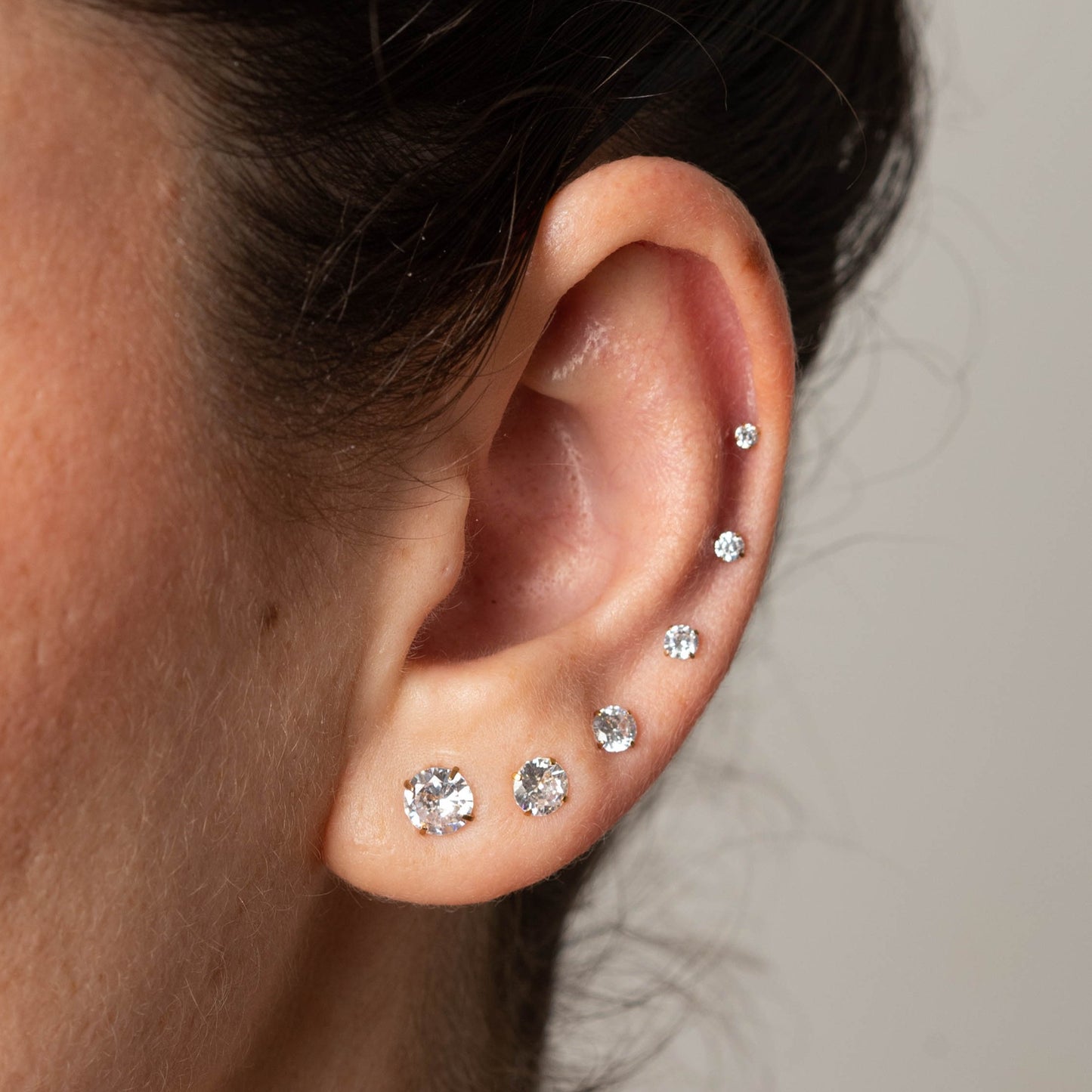 Brinco Solitaire (par) – Titânio