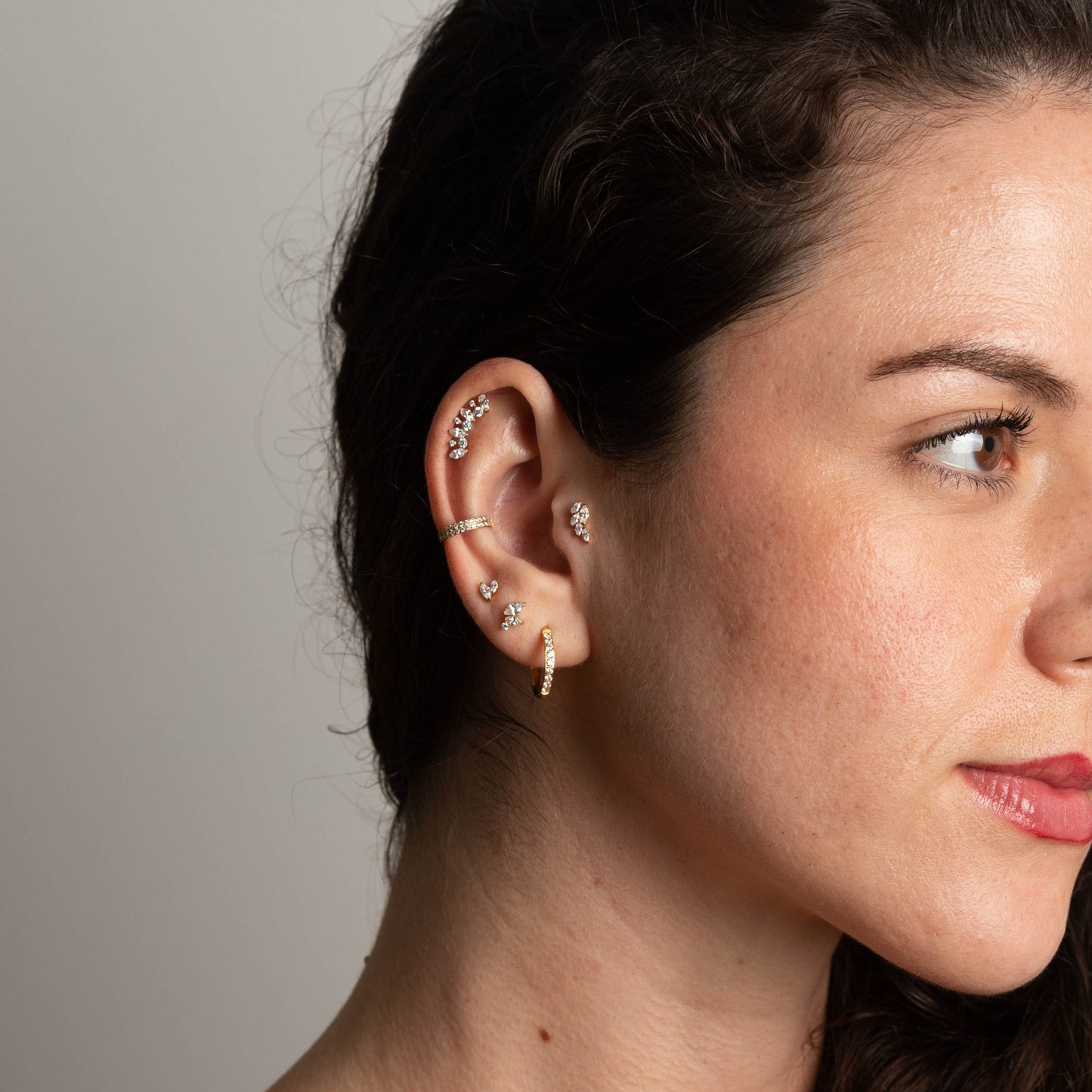 Piercing Celest Crown Dourado PVD – Titânio