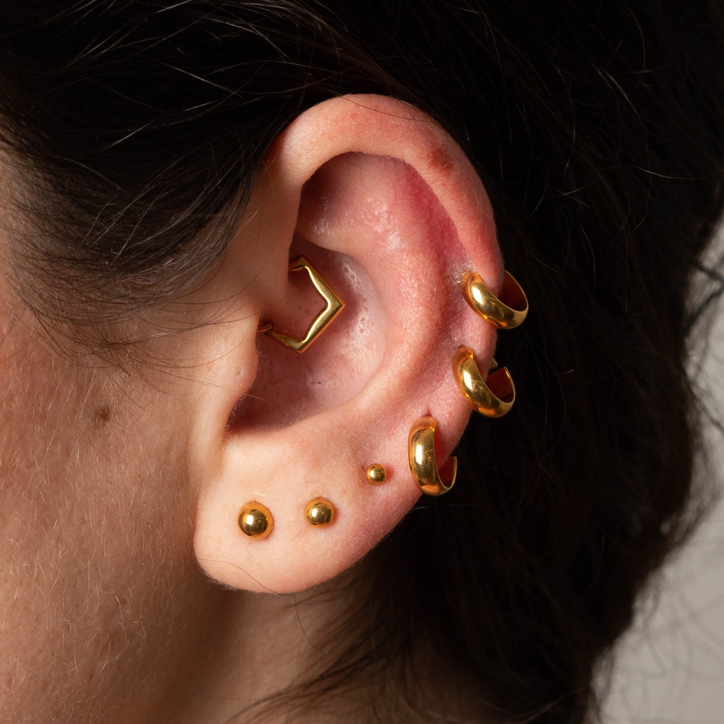 Brinco Sphere (par) - Titânio