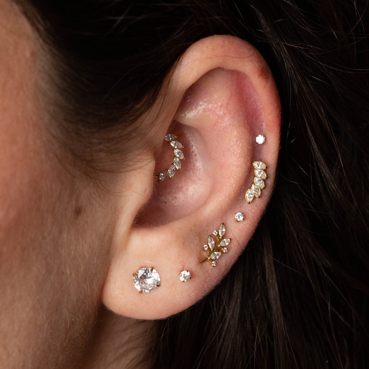 Argola Lumen Crescent - Titânio