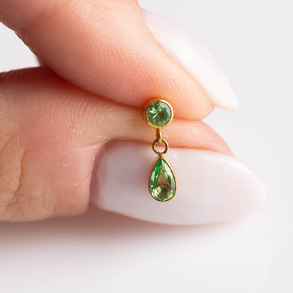 Piercing Moon Tear Verde PVD Dourado - Titânio