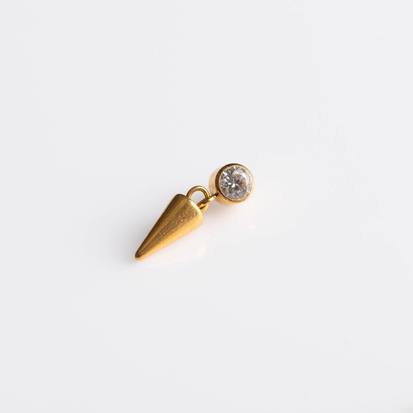 Piercing Radiant Spike PVD Dourado - Titânio