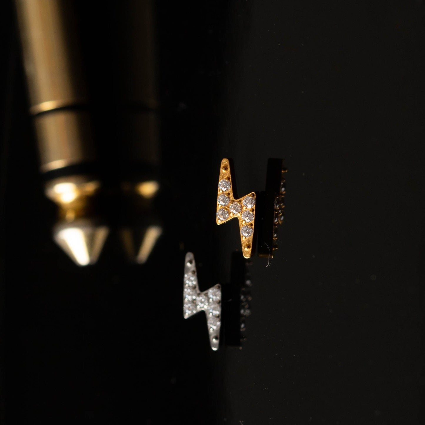 Piercing Volt PVD Dourado - Titânio