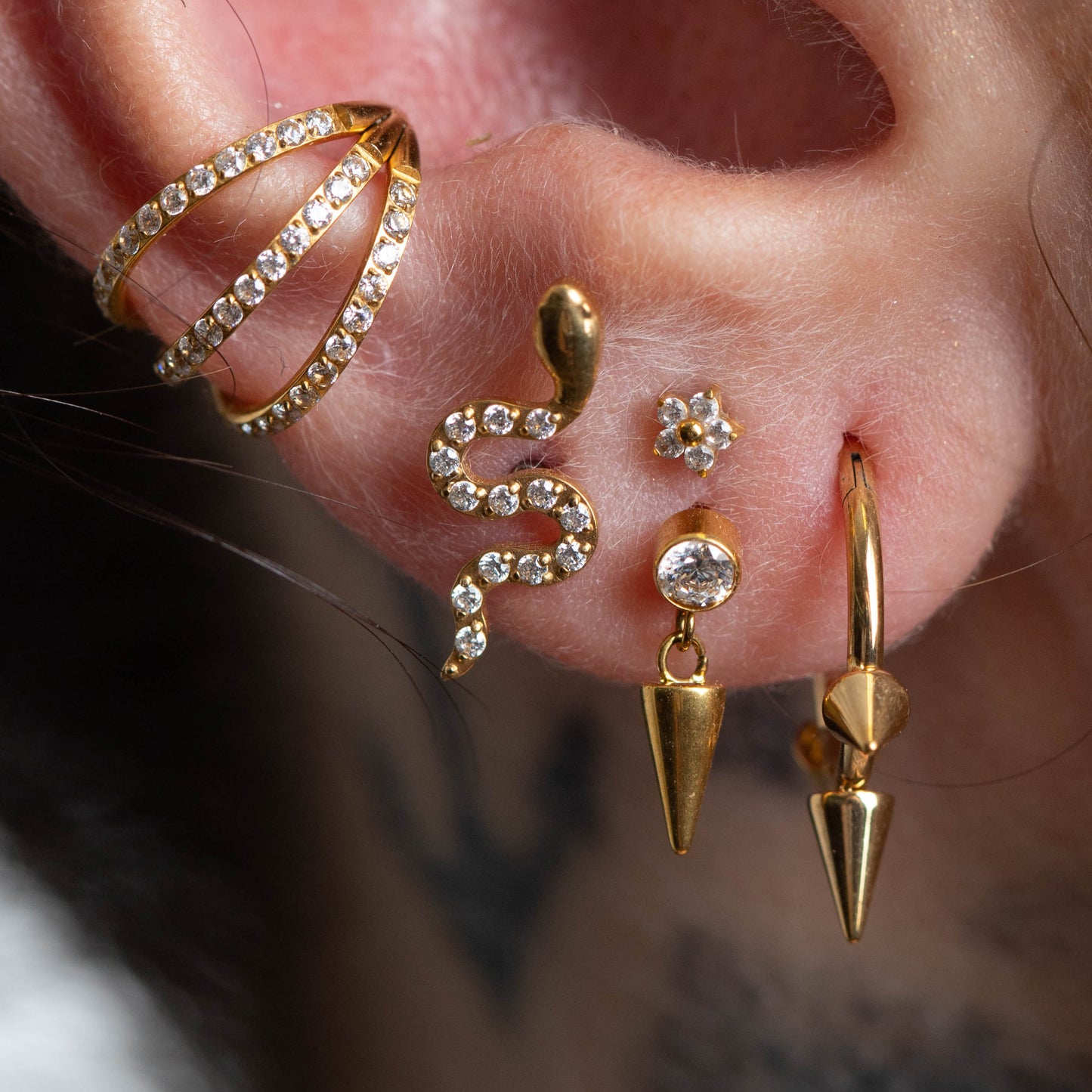 Piercing PVD Gold Sleep Spike -Titânio