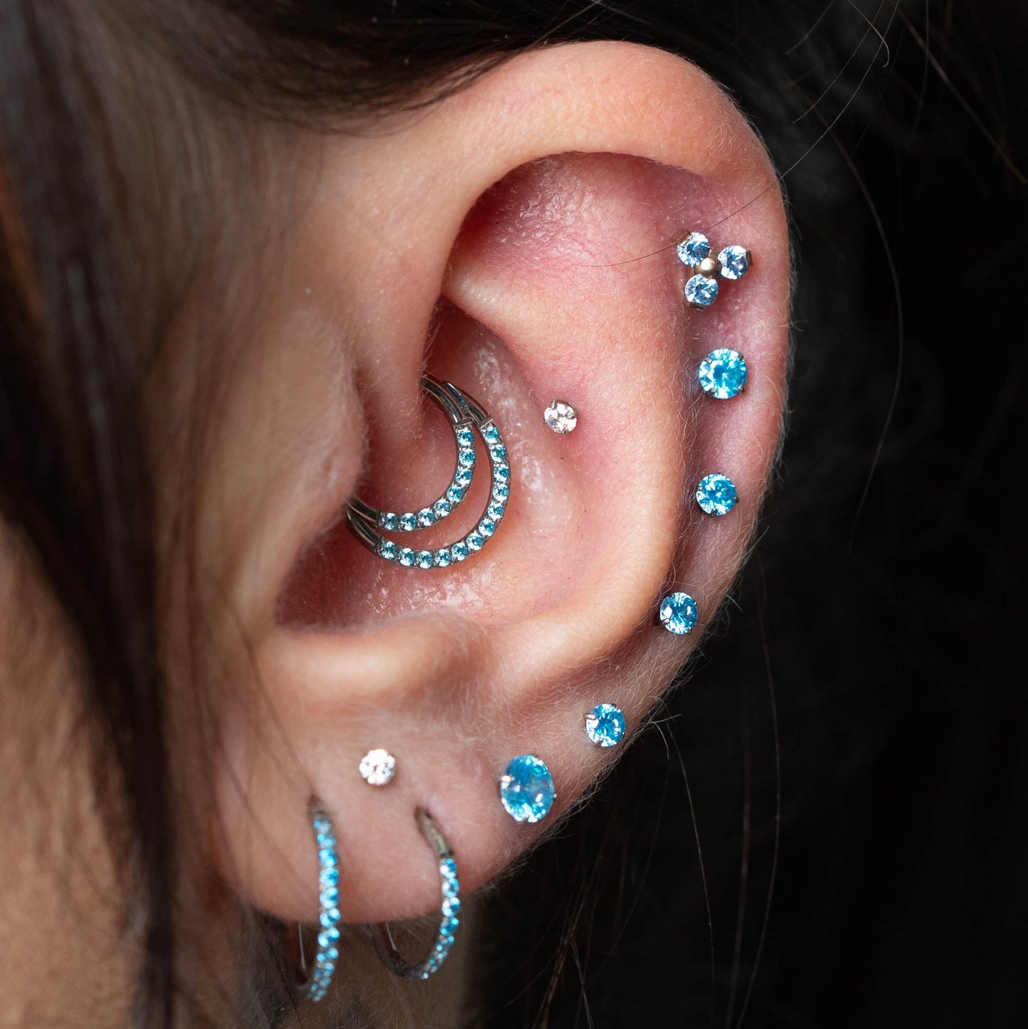 Piercing Courtney Azul- Titânio