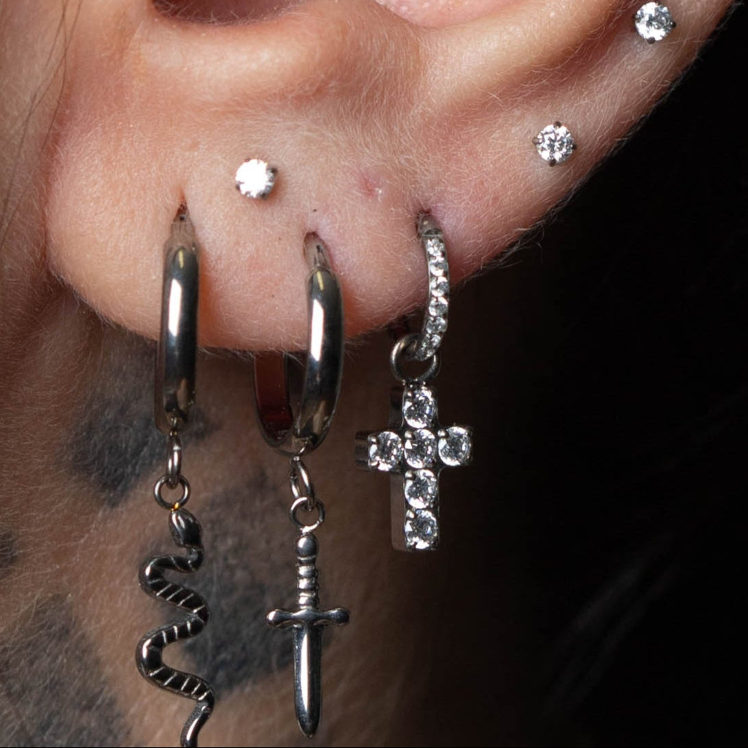 Piercing The V -Titânio