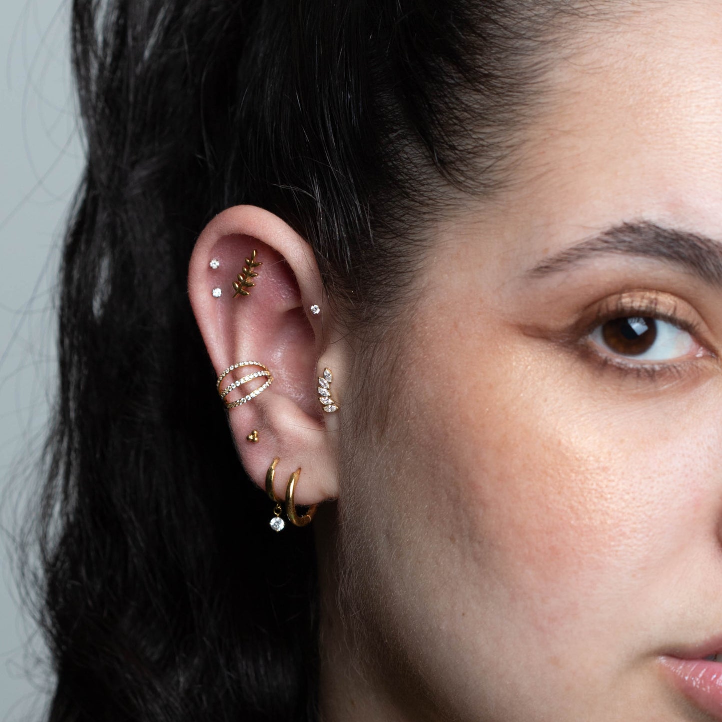 Piercing Leafy PVD Dourado - Titânio