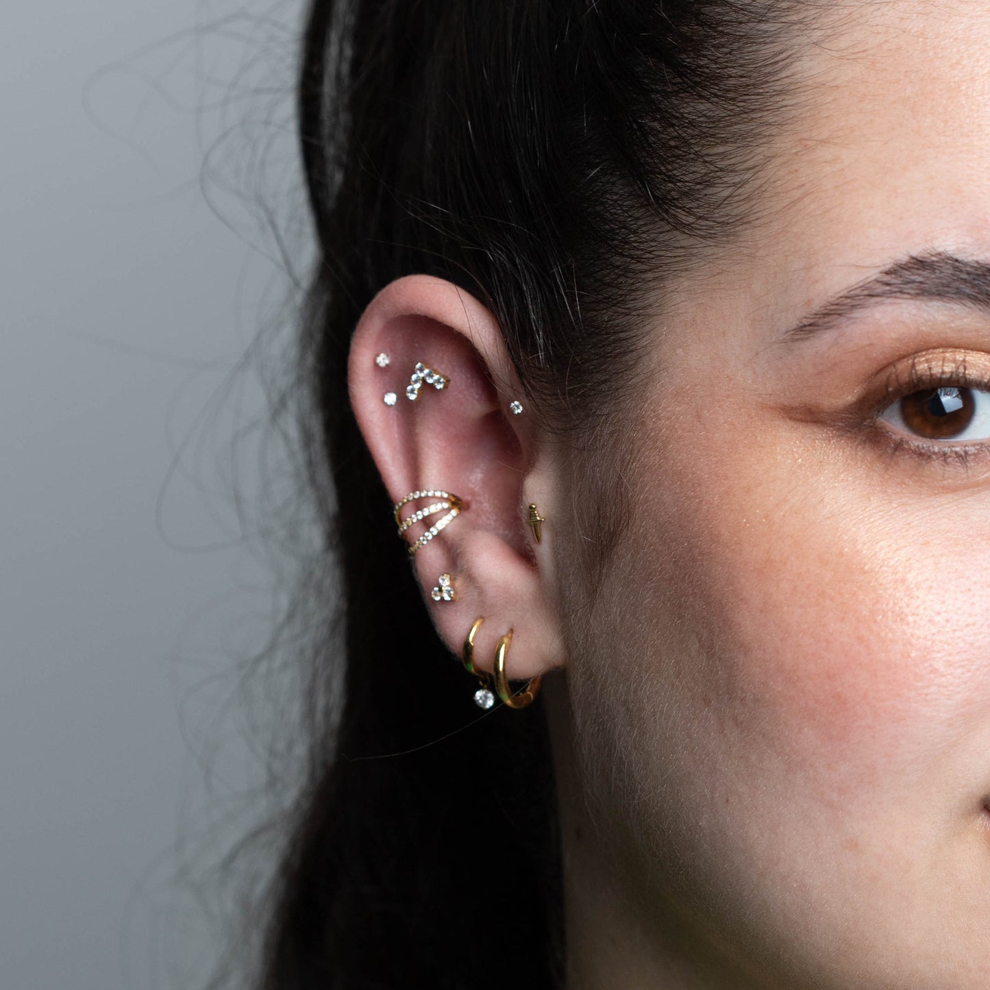 Piercing Mini Adaga PVD Dourado - Titânio