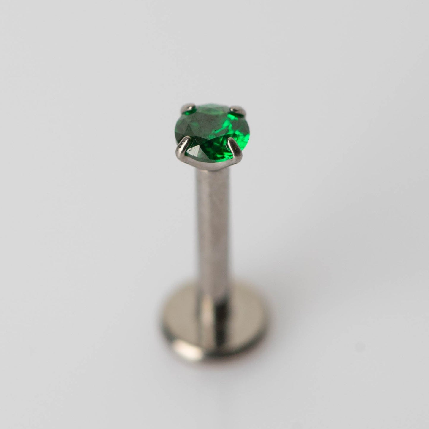 Piercing Ponto de Luz Verde- Titânio