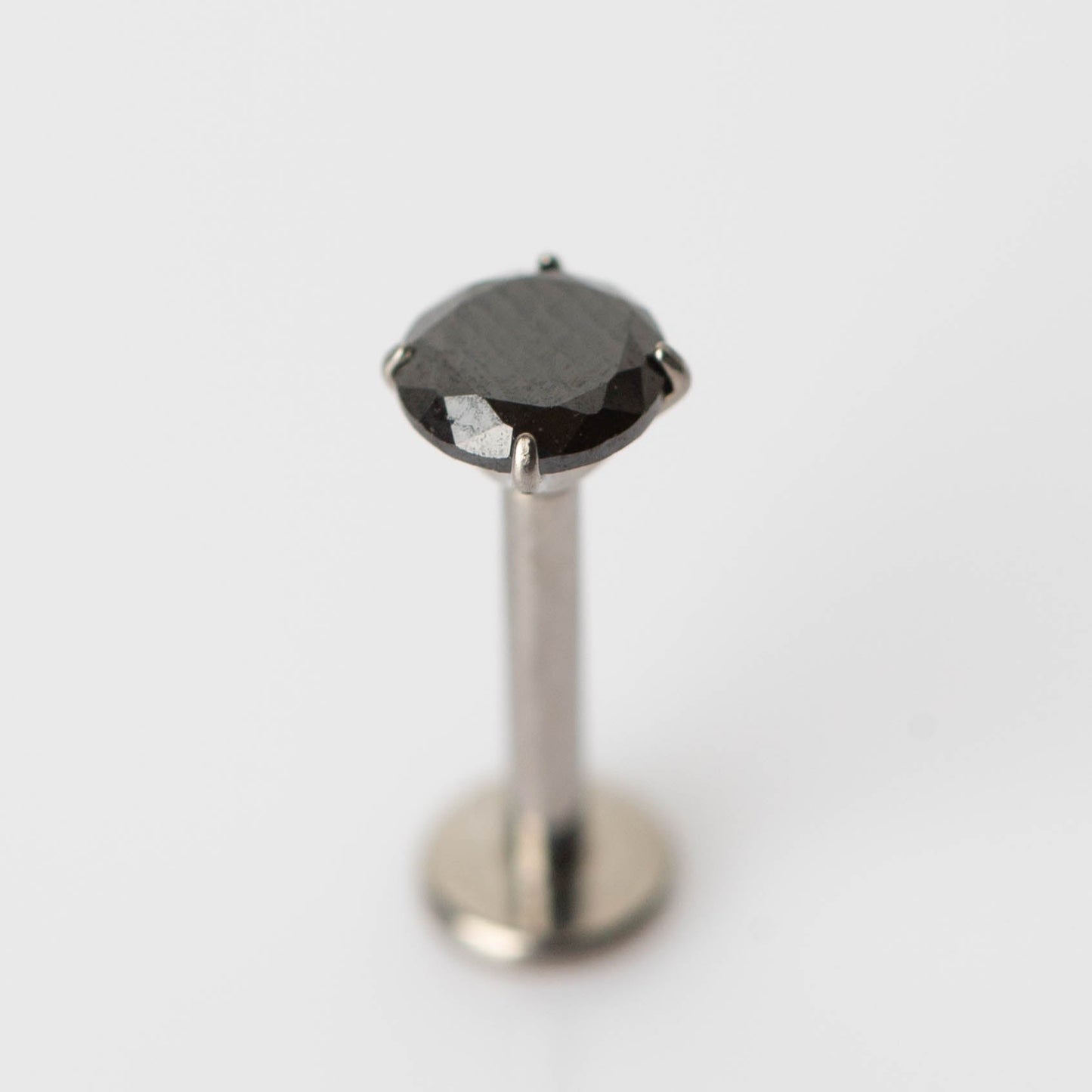 Piercing Ponto de Luz Preto- Titânio