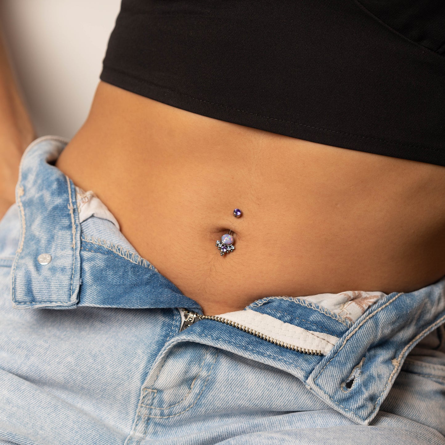 Piercing Ana Nya Lilás -Titânio