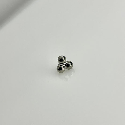 Piercing Triple Charm - Titânio