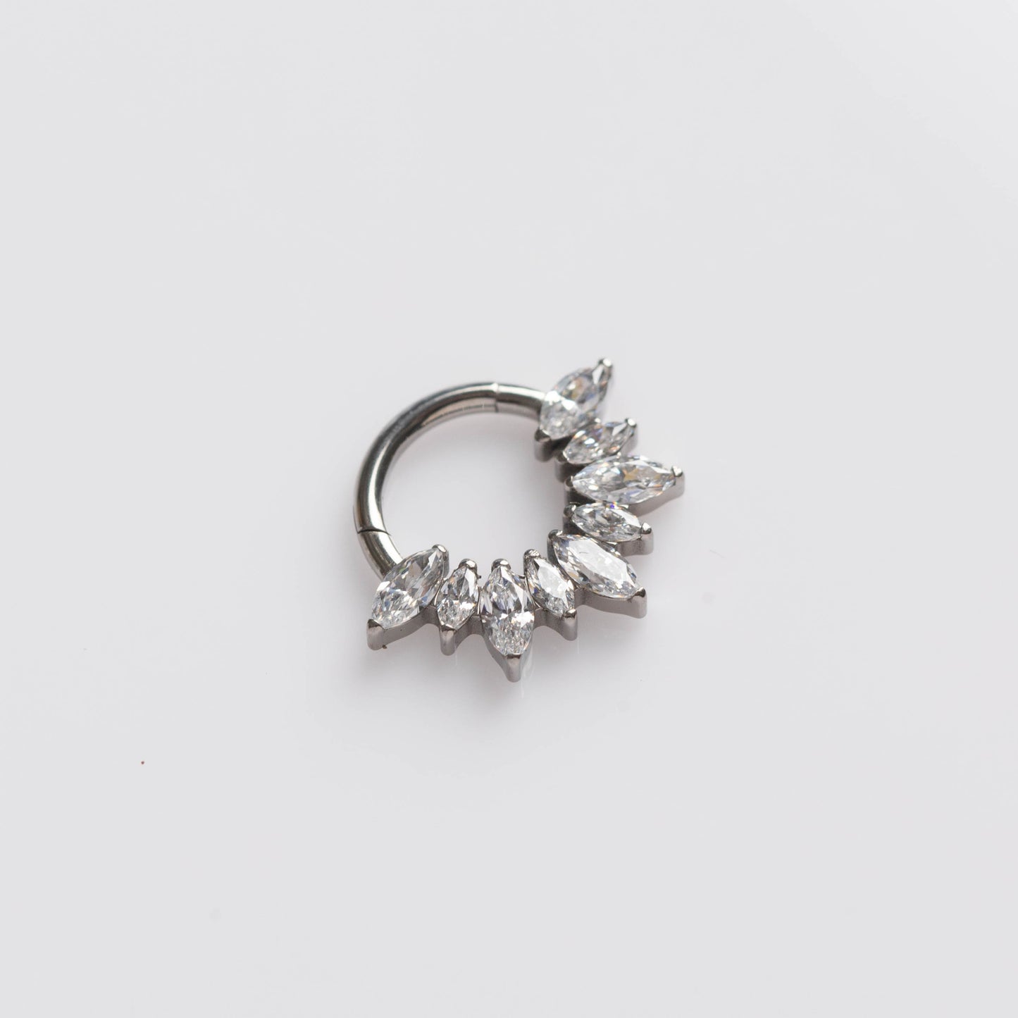 Argola Lumen Ray - Titânio