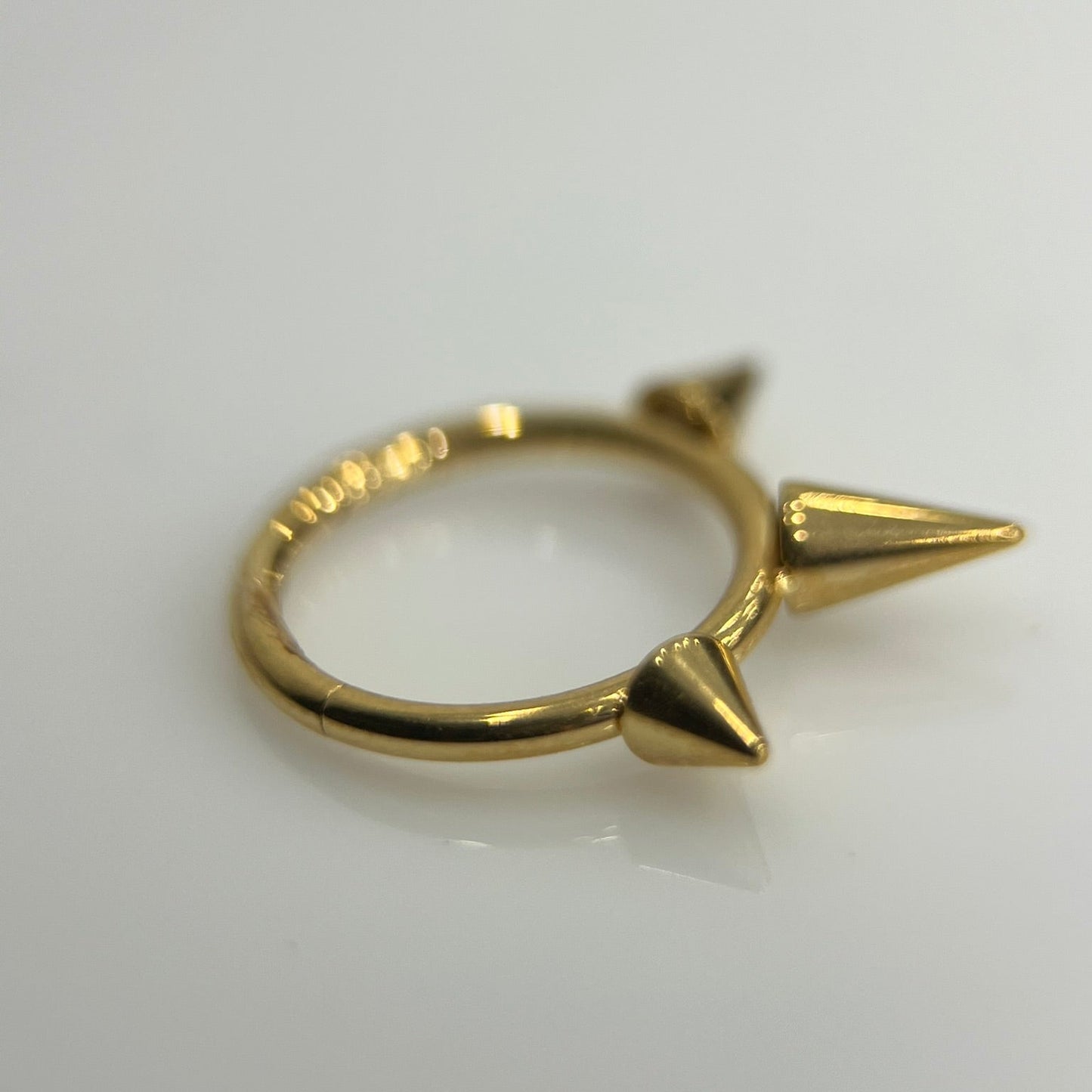 Piercing PVD Gold Sleep Spike -Titânio