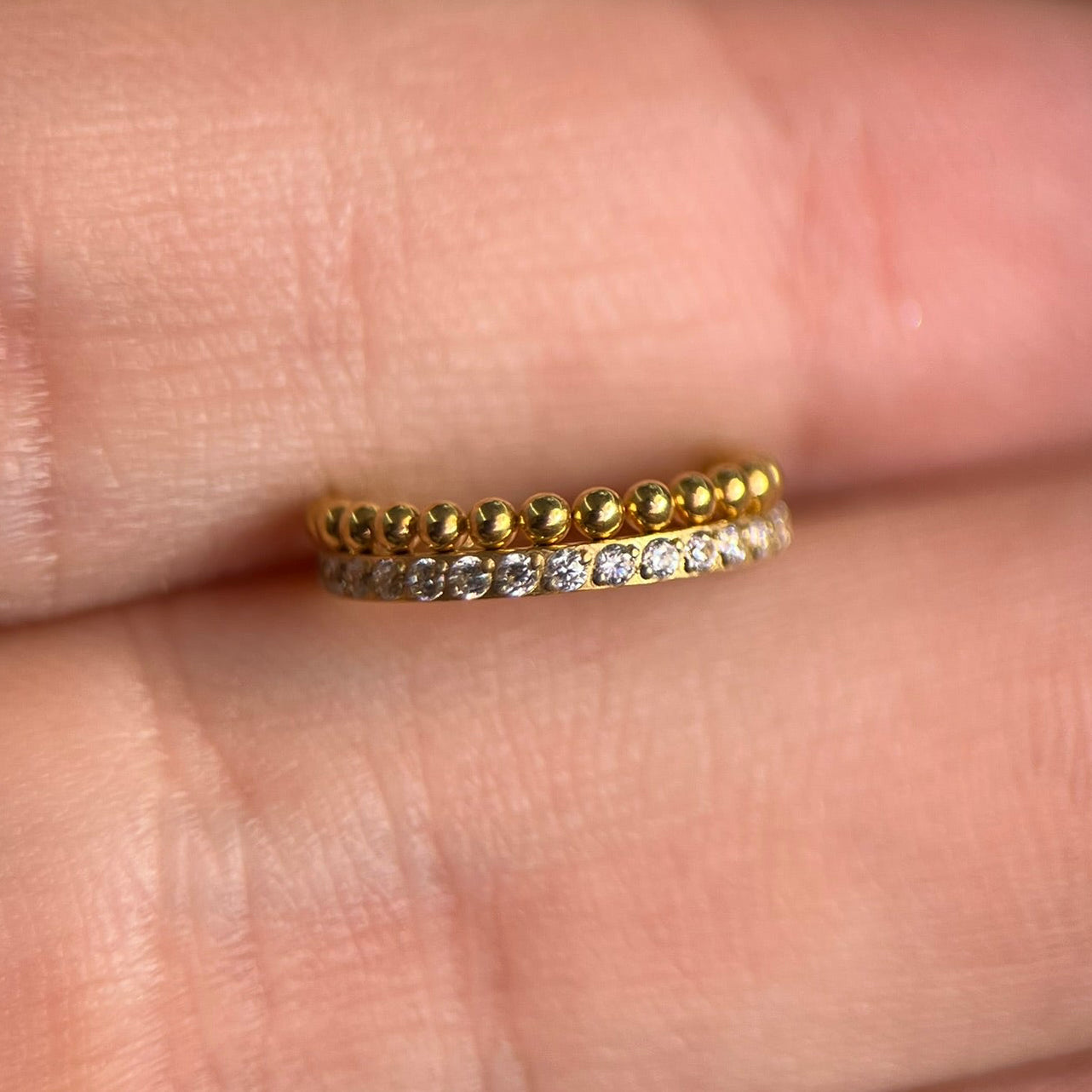 Piercing Argola Joanah PVD Dourado - Titânio