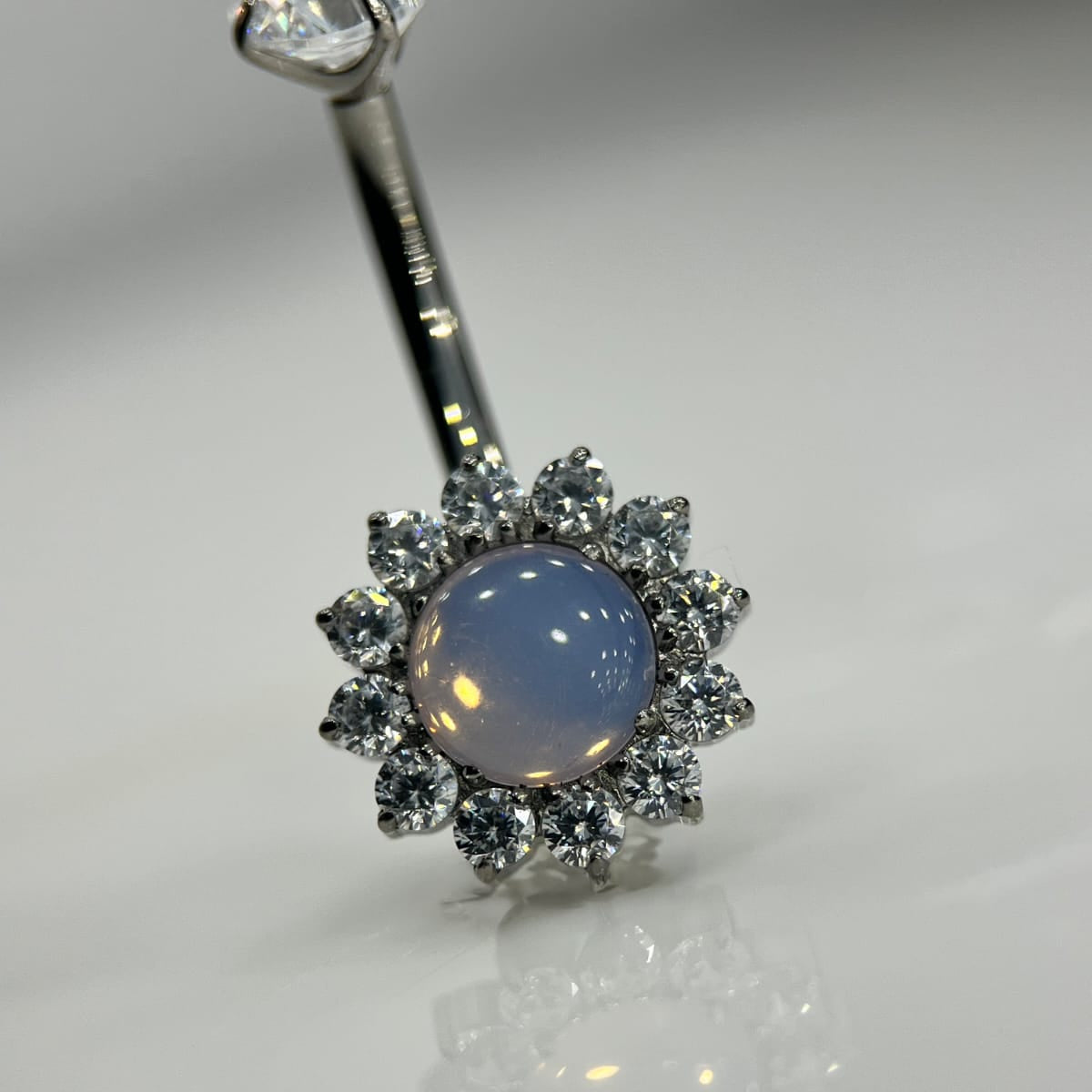 Piercing Damayanti Lilás -Titânio