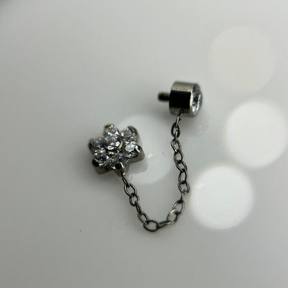 Piercing Flower Chain- Titânio