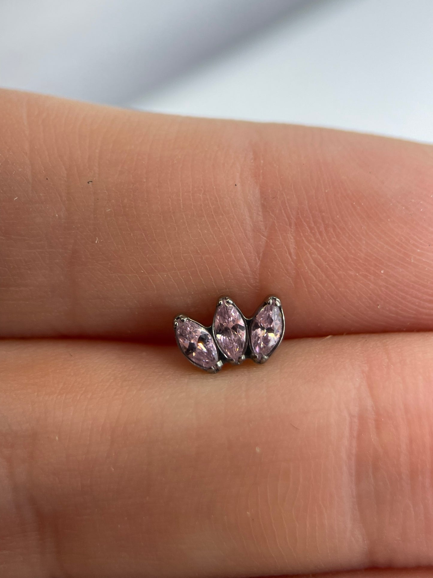 Piercing Flume Rosa- Titânio